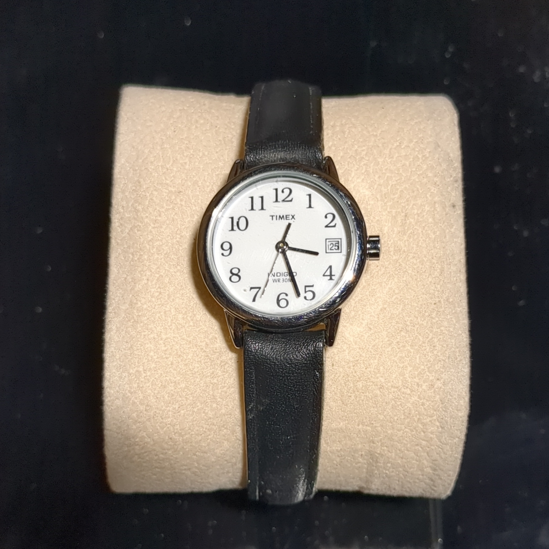 Timex Black Leather Strap Watch Timex Black Leather Strap Watch